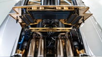 1994-mclaren-f1-lm-specification-_2.jpg