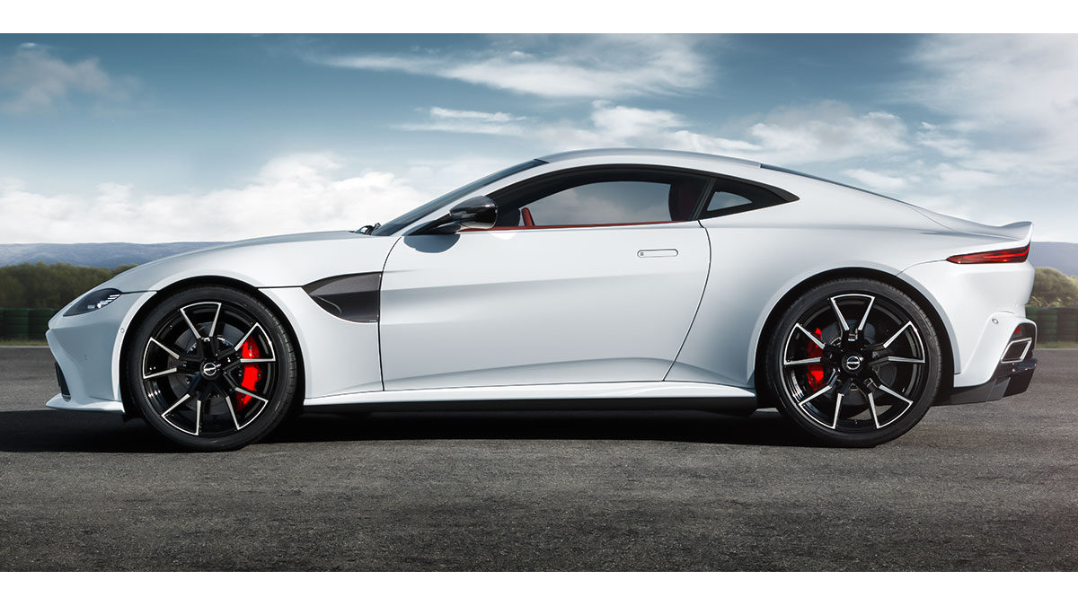 startech-aston-martin-vantage-tuning-refinement-overview-side-1-1200x600.jpg