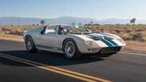 1965-ford-gt40-roadster-prototype-_16.jpg