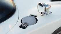 1965-ford-gt40-roadster-prototype-_23.jpg