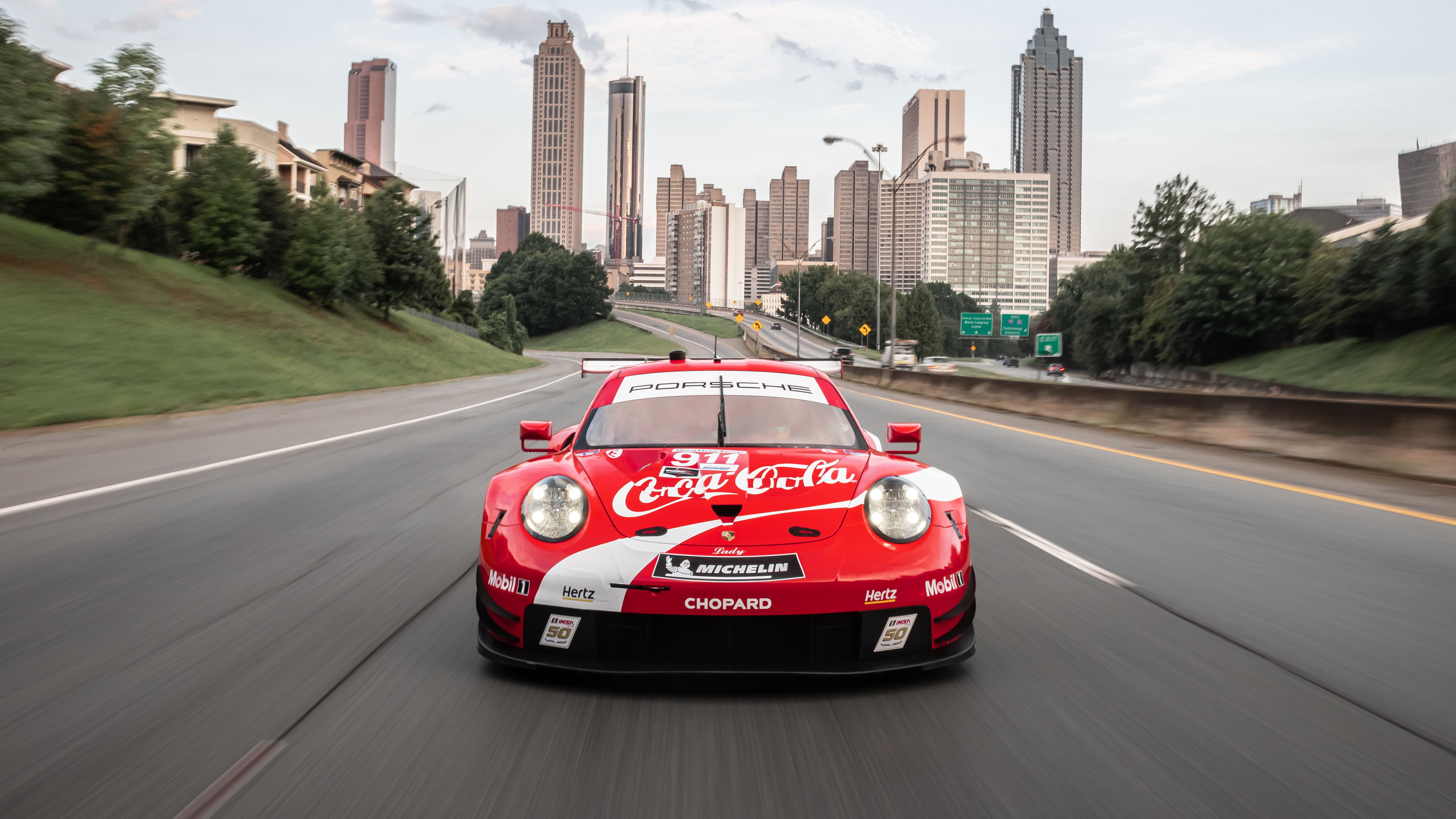 2926339_911_rsr_coca_cola_design_atlanta_2019_porsche_ag_1.jpg