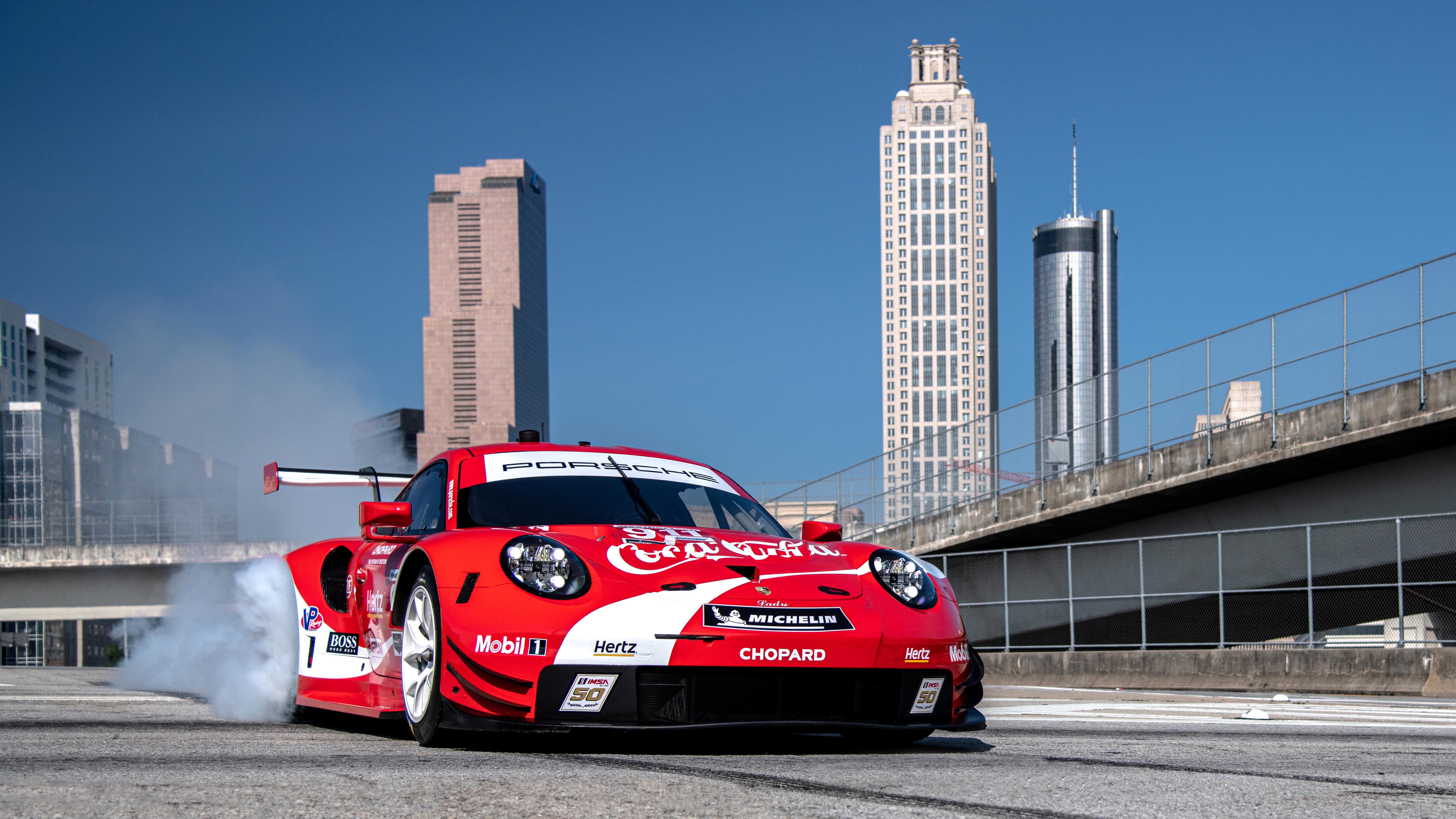 3351739_911_rsr_coca_cola_design_atlanta_2019_porsche_ag.jpg