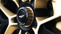 aston_martin_dbz_centenary_collection_19.jpg