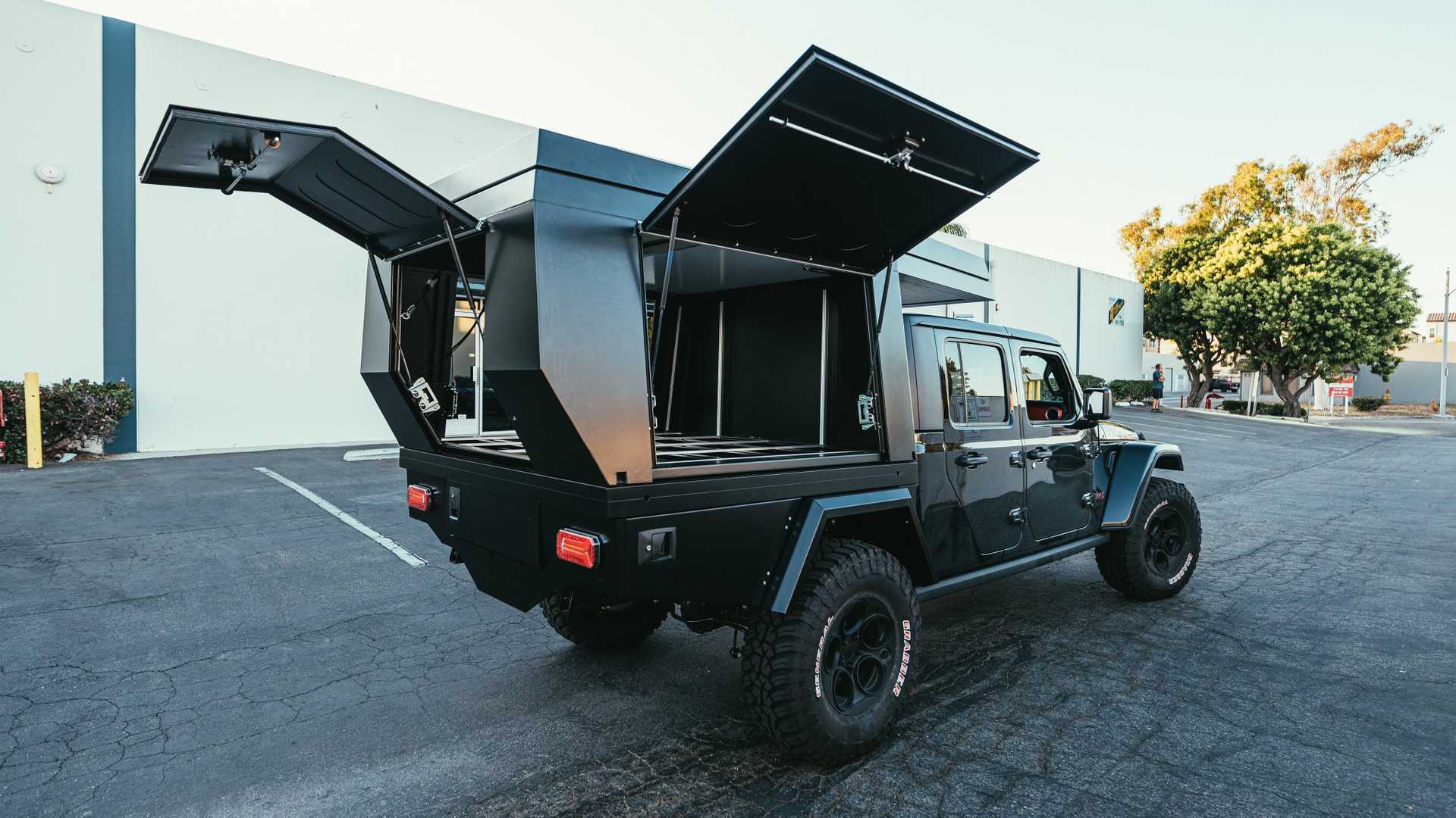 4fiftyten-mid-size-camping-system.jpg