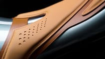 the_amb_001_by_aston_martin_and_brough_superior_6.jpg