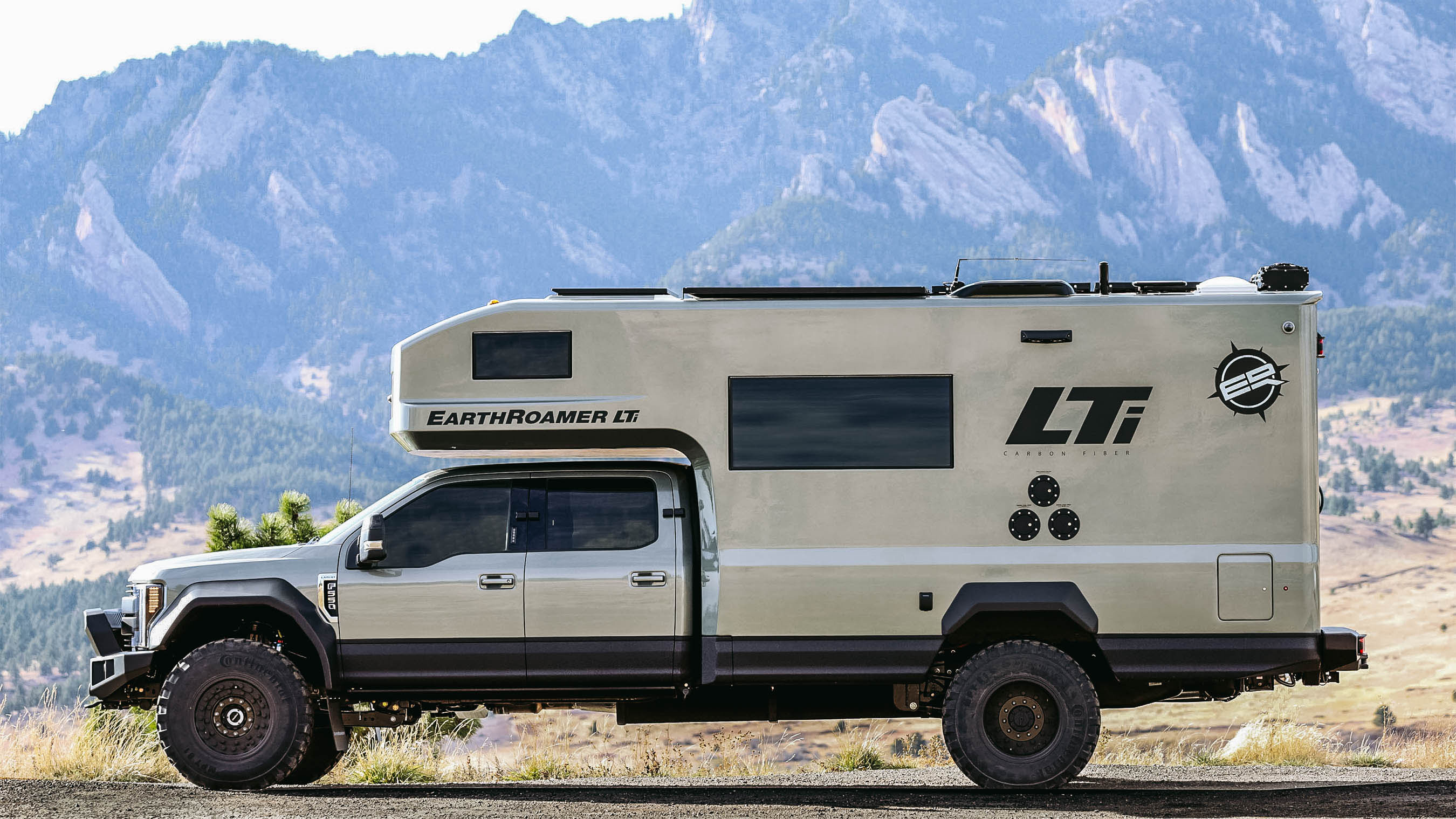 Pick up sale camper van
