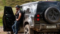 behind_the_scenes_of_stunt_coordinator_lee_morrison_with_the_new_land_rover_defender_featured_in_no_time_to_die_05.jpg