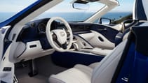 2021_lexus_lc_500_convertible_11.jpg