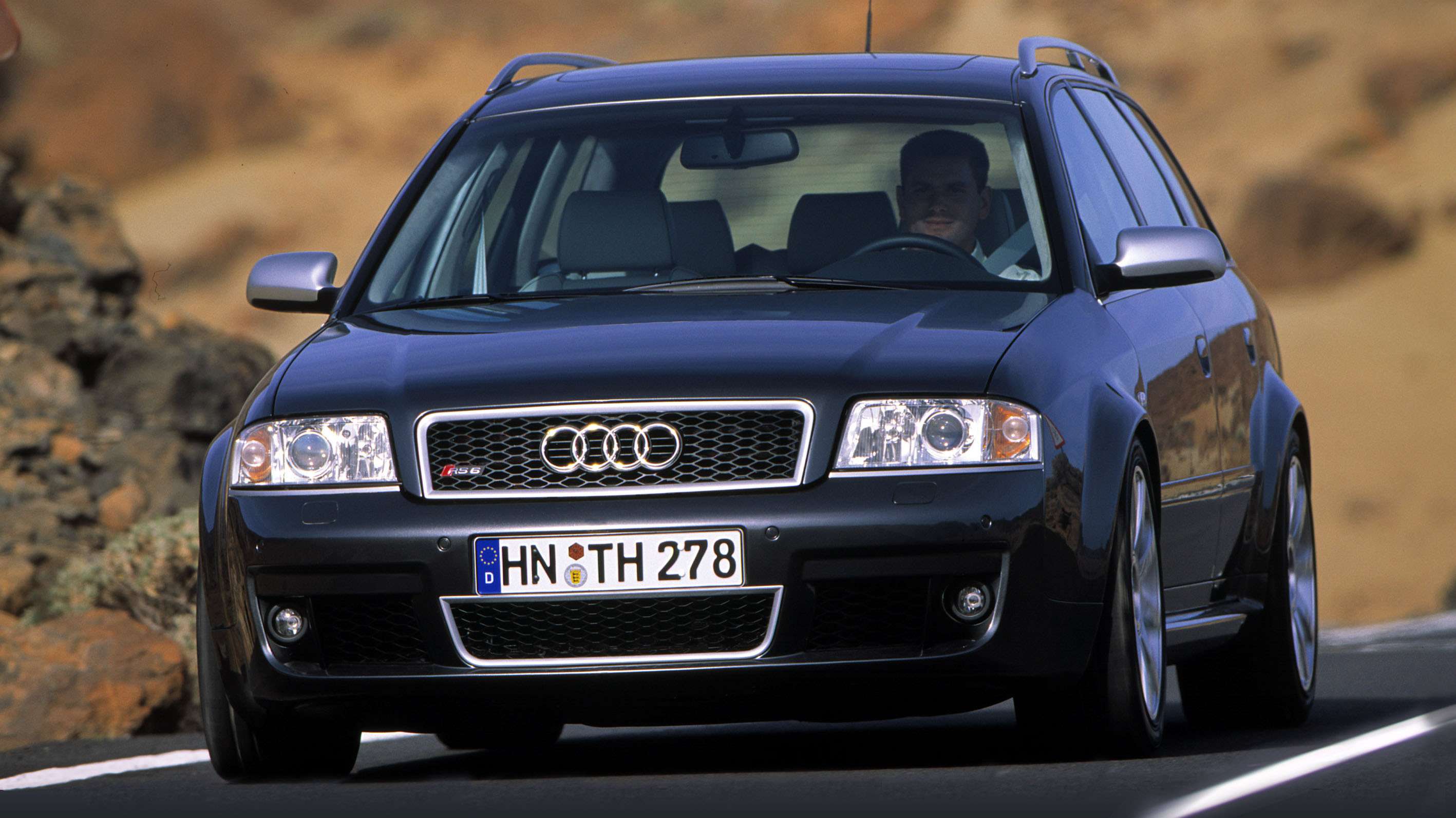 Ауди универсал 2002. Audi rs6 2002. Ауди rs6 c5 avant. Audi rs6 c5. Audi RS c5.