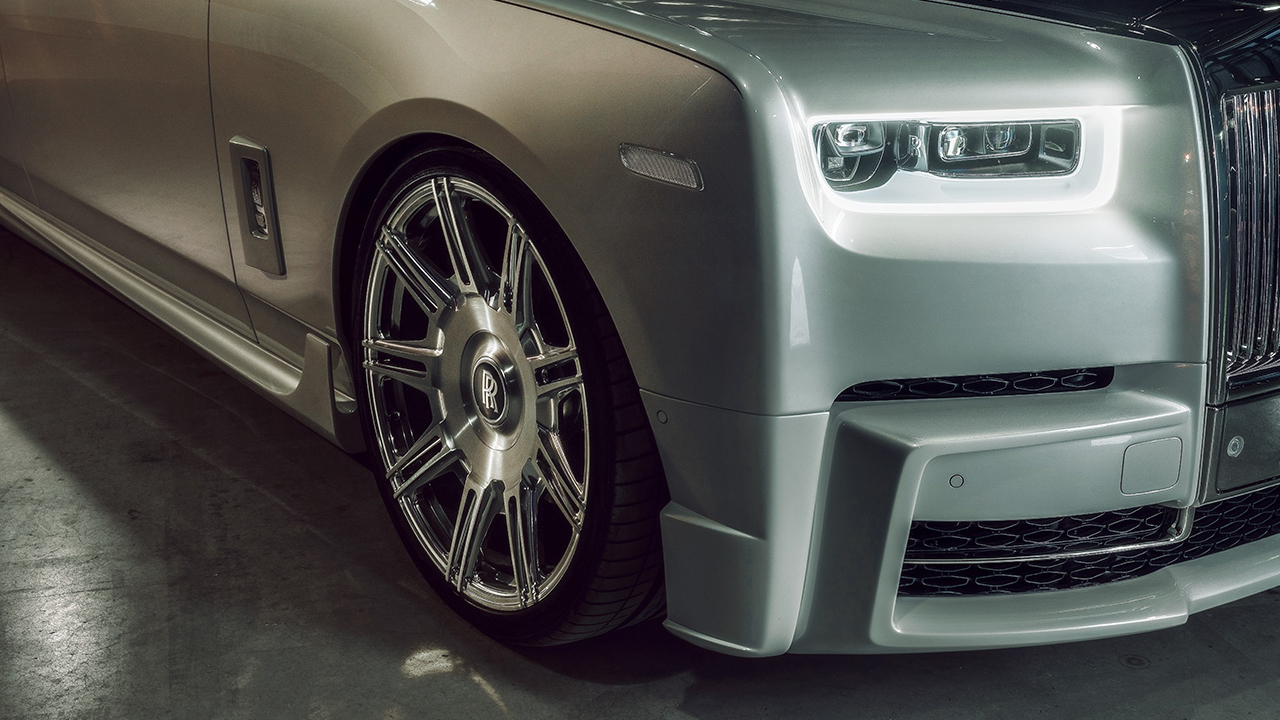 Ever thought the Rolls-Royce Phantom was a bit… subtle?