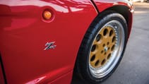 1991-alfa-romeo-sz-_9.jpg