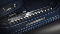mulsanne_675_edition_-_7_treadplate.jpg
