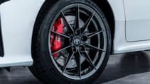 yaris_gr_002.jpg