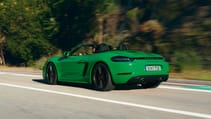 embargo_00_01_cet_16_january_2020_718_boxster_gts_4_0.jpg