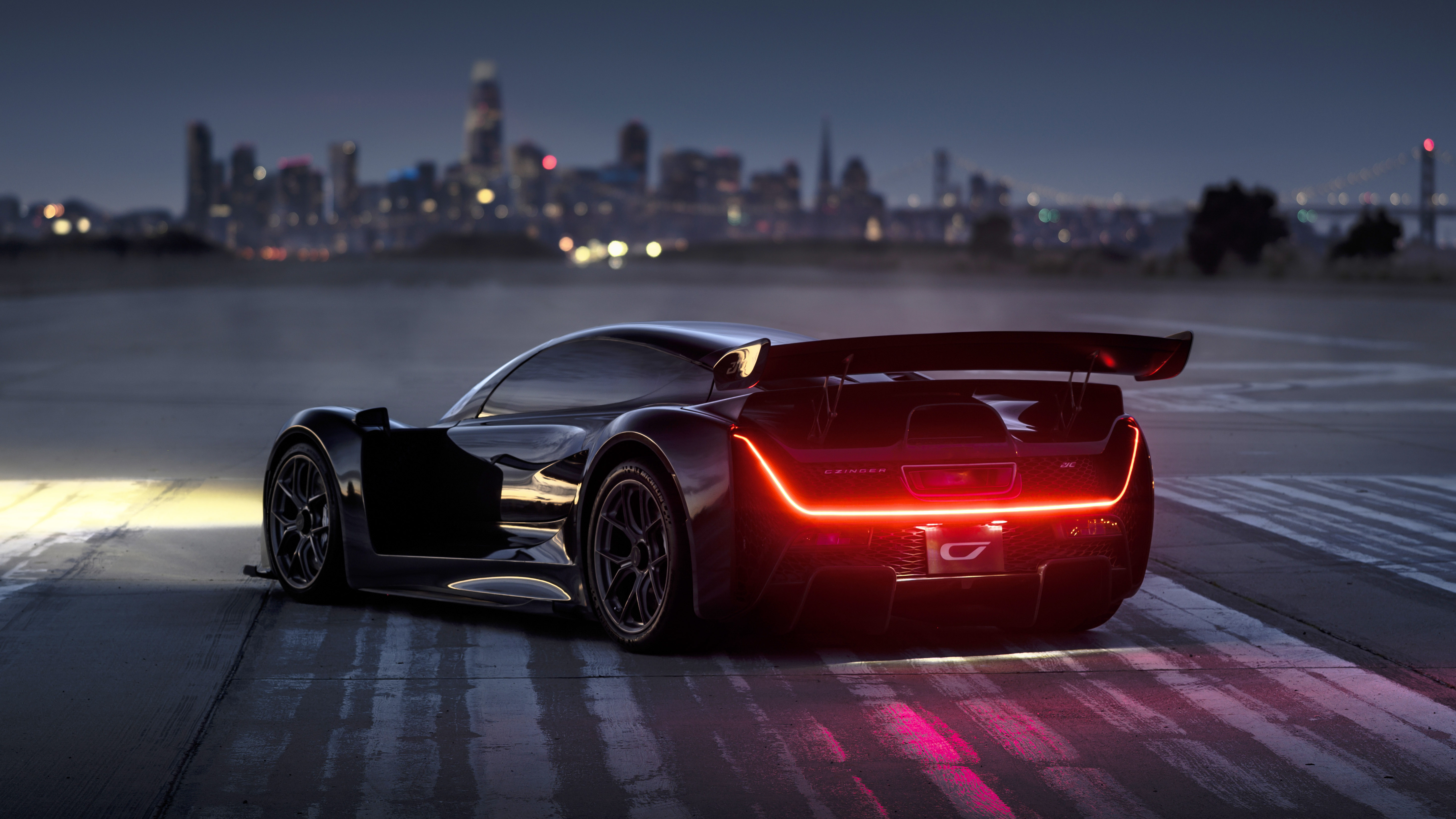2._czinger_teases_some_of_21cs_performance_figures_driven_by_in-house_developed_strong_hybrid_powertrain.jpg