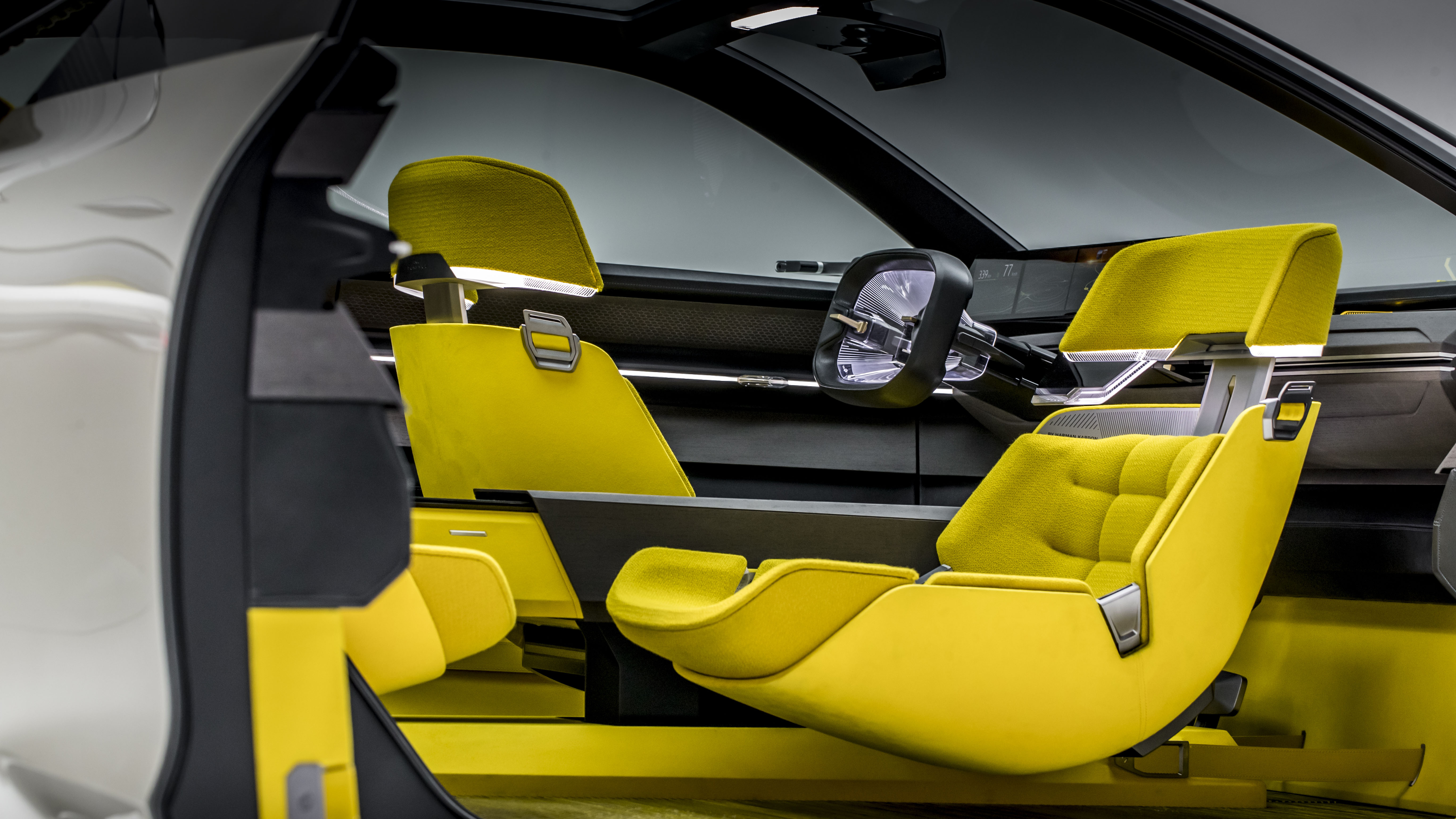 The Renault Morphoz is a wild shapeshifting concept Top Gear