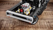 42111_technic_lifestyle_envr_05.jpg