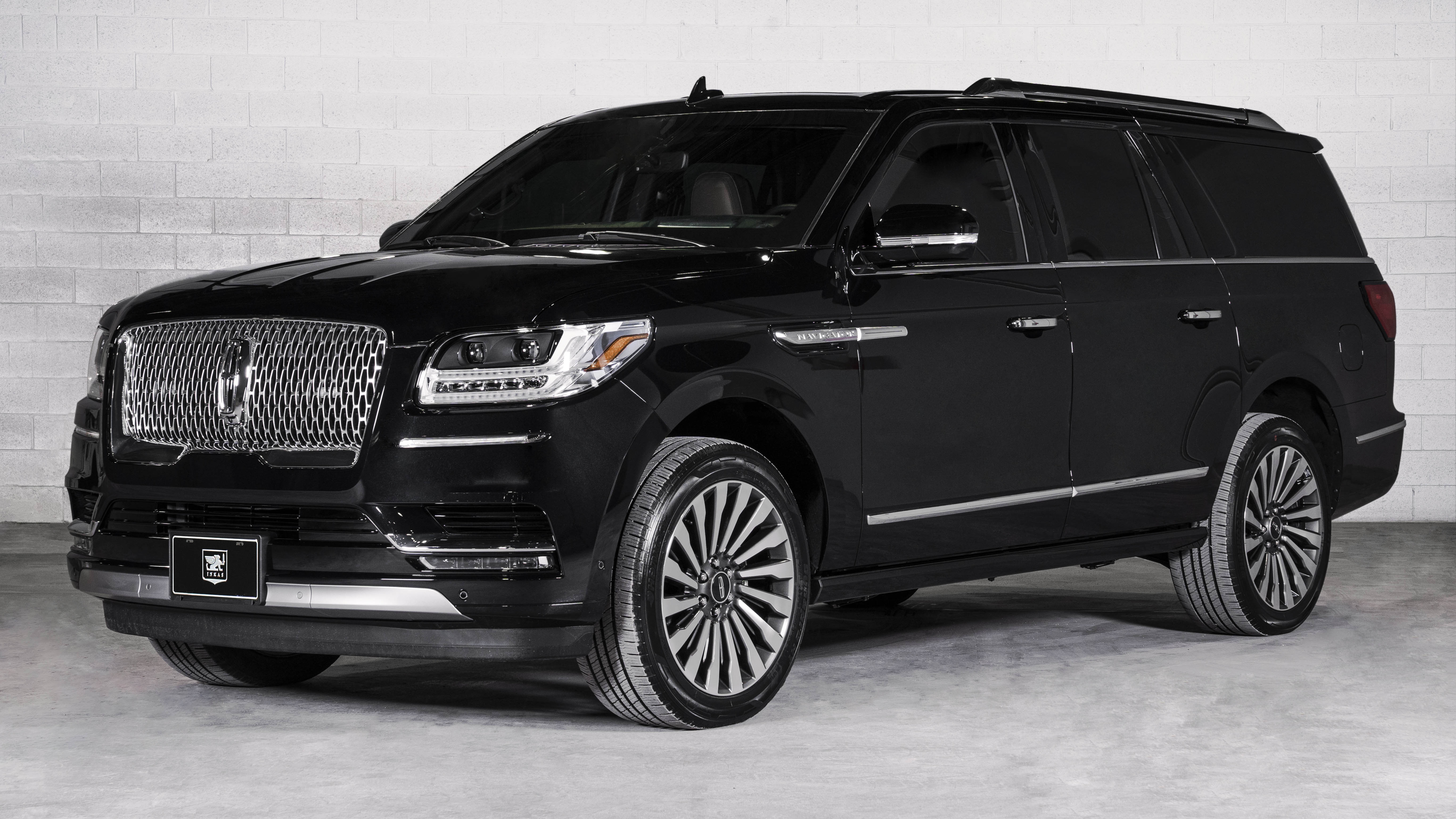 inkas_lincoln_navigator_01.jpg