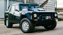 lamborghini_lm002_final_image-117.jpg