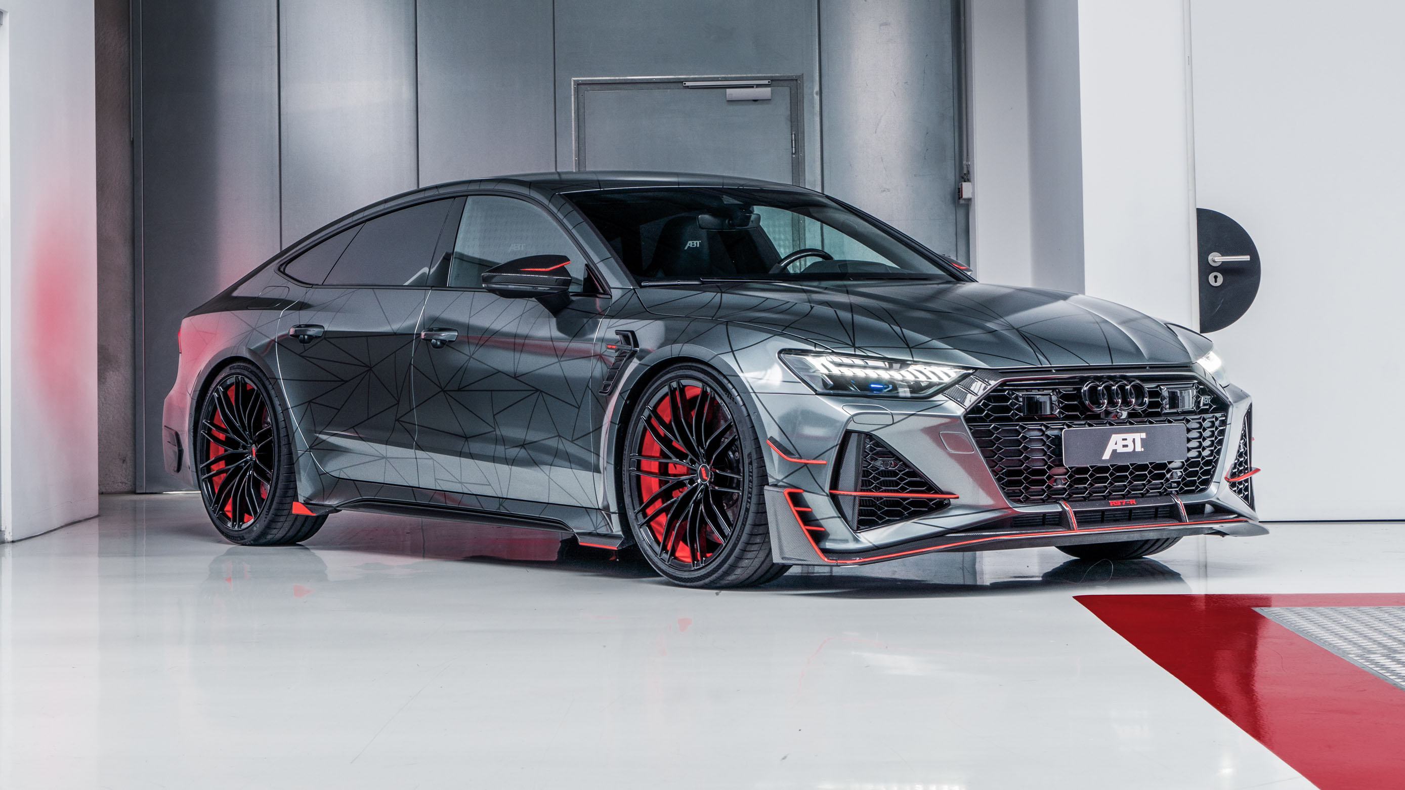 abt_rs7-r_hr22_1.jpg