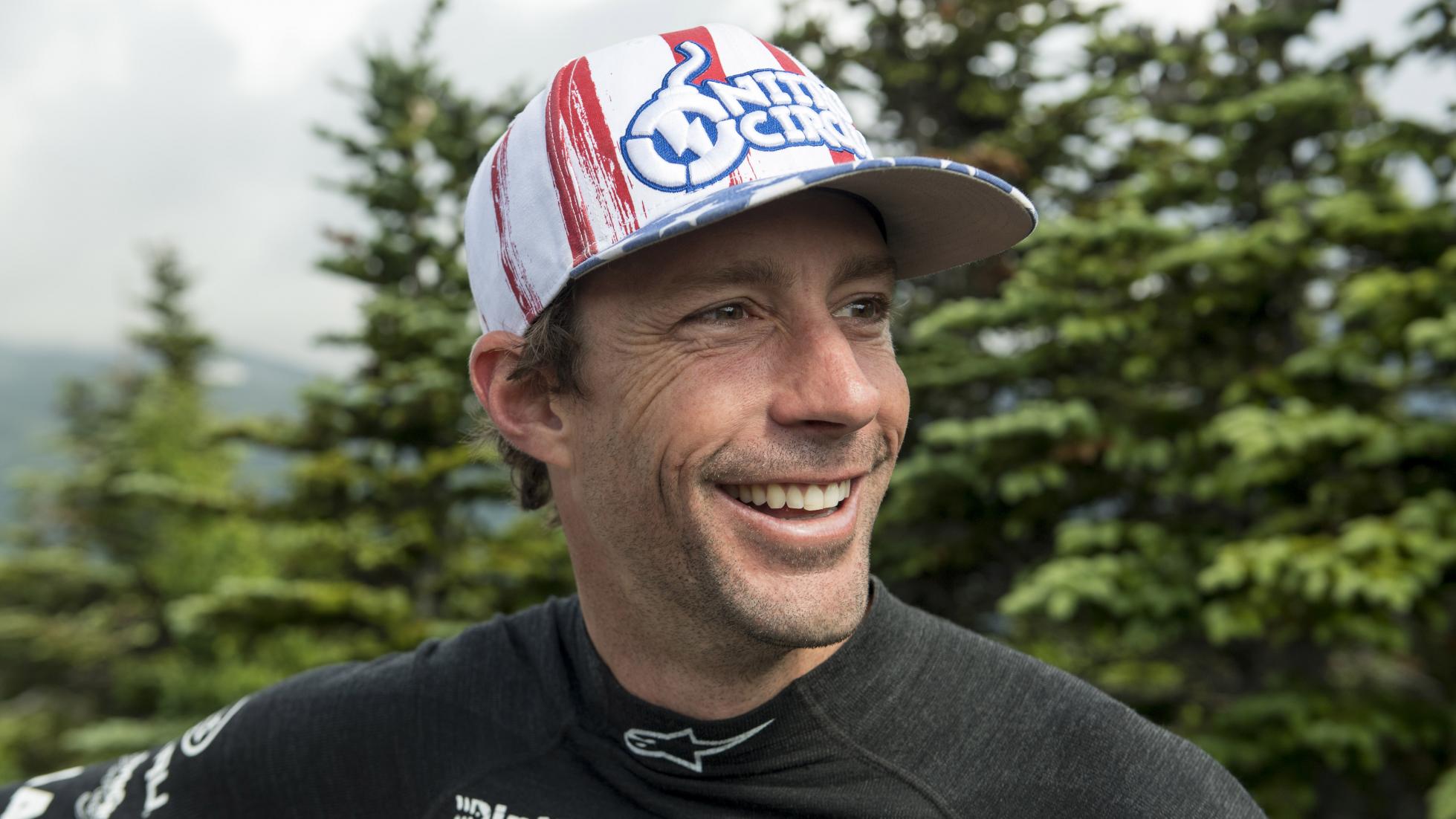 travis_pastrana_at_the_mt_washington_hillclimb_photolg.jpg.