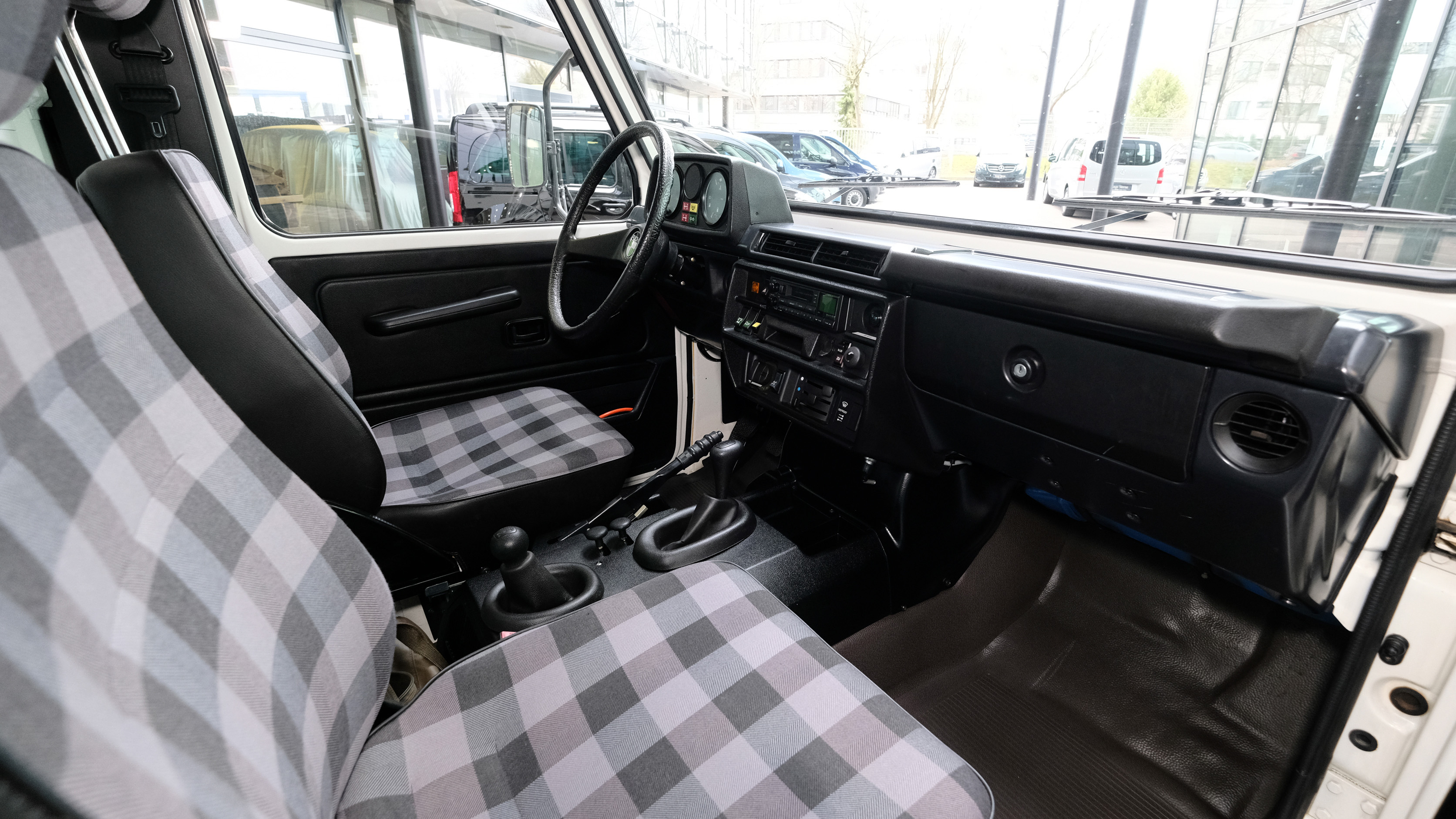 lorinser_puch_g_ambulace_20.jpg