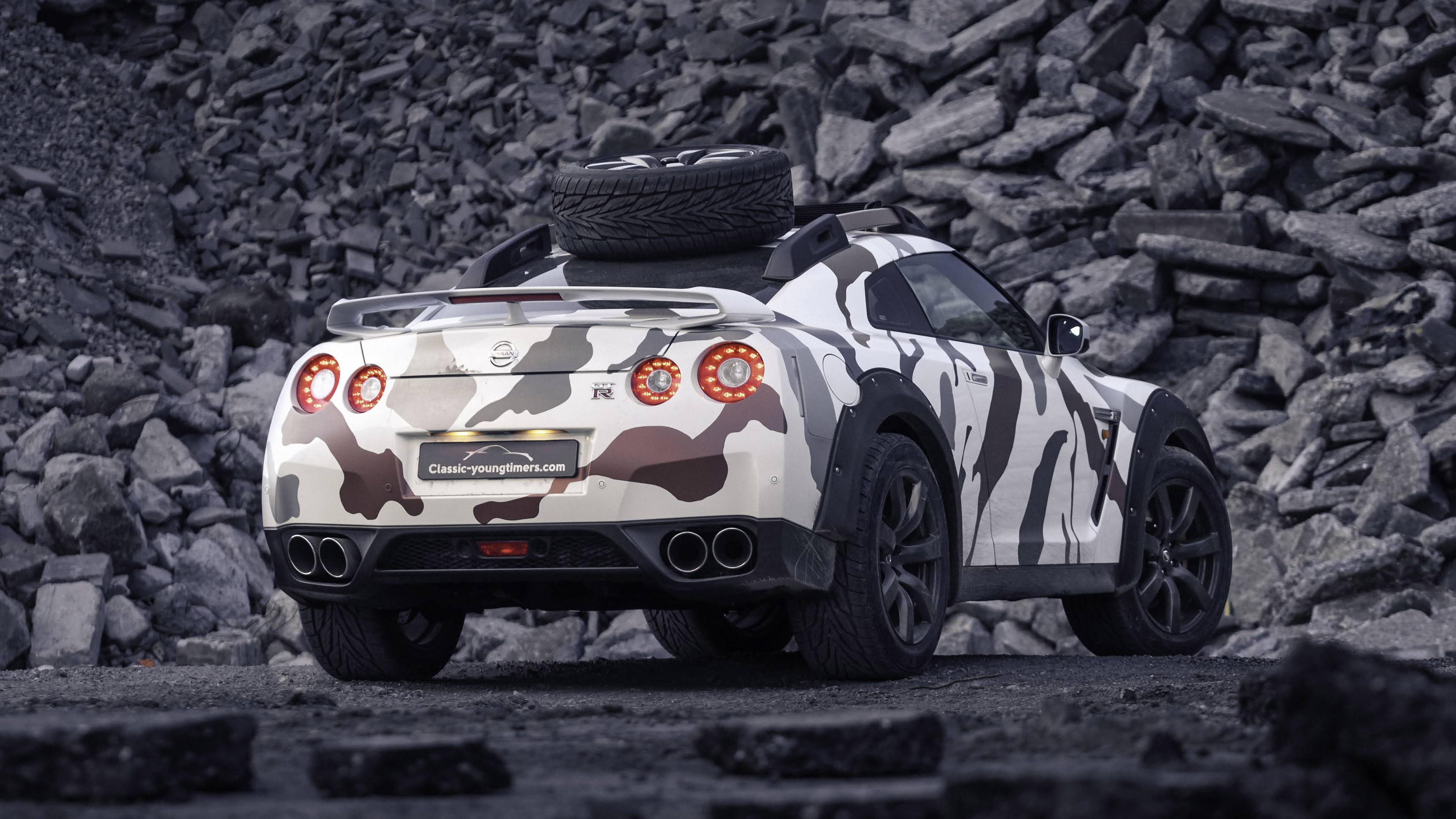 _dsc8969noelvanbilsen_-_nissan_gtr_offroad_.jpg