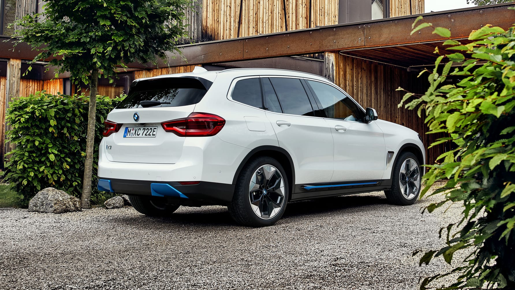 This is it: the fully electric BMW iX3 SUV | Top Gear