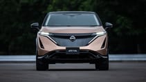 nissanariyaexteriorfront_1_lighton.jpg