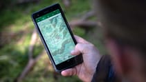 explore_r_outdoor_phone_9.jpg