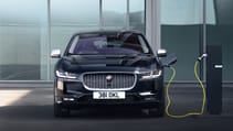 jag_i-pace_21my_exterior_charging_portofino_blue_02.06.20_001_0.jpg