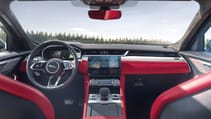jag_f-pace_21my_01_location_interior_16_150920.jpg