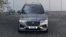 jag_f-pace_21my_27_location_static_11_front_150920.jpg