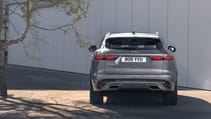 jag_f-pace_21my_28_location_static_12_rear_150920.jpg