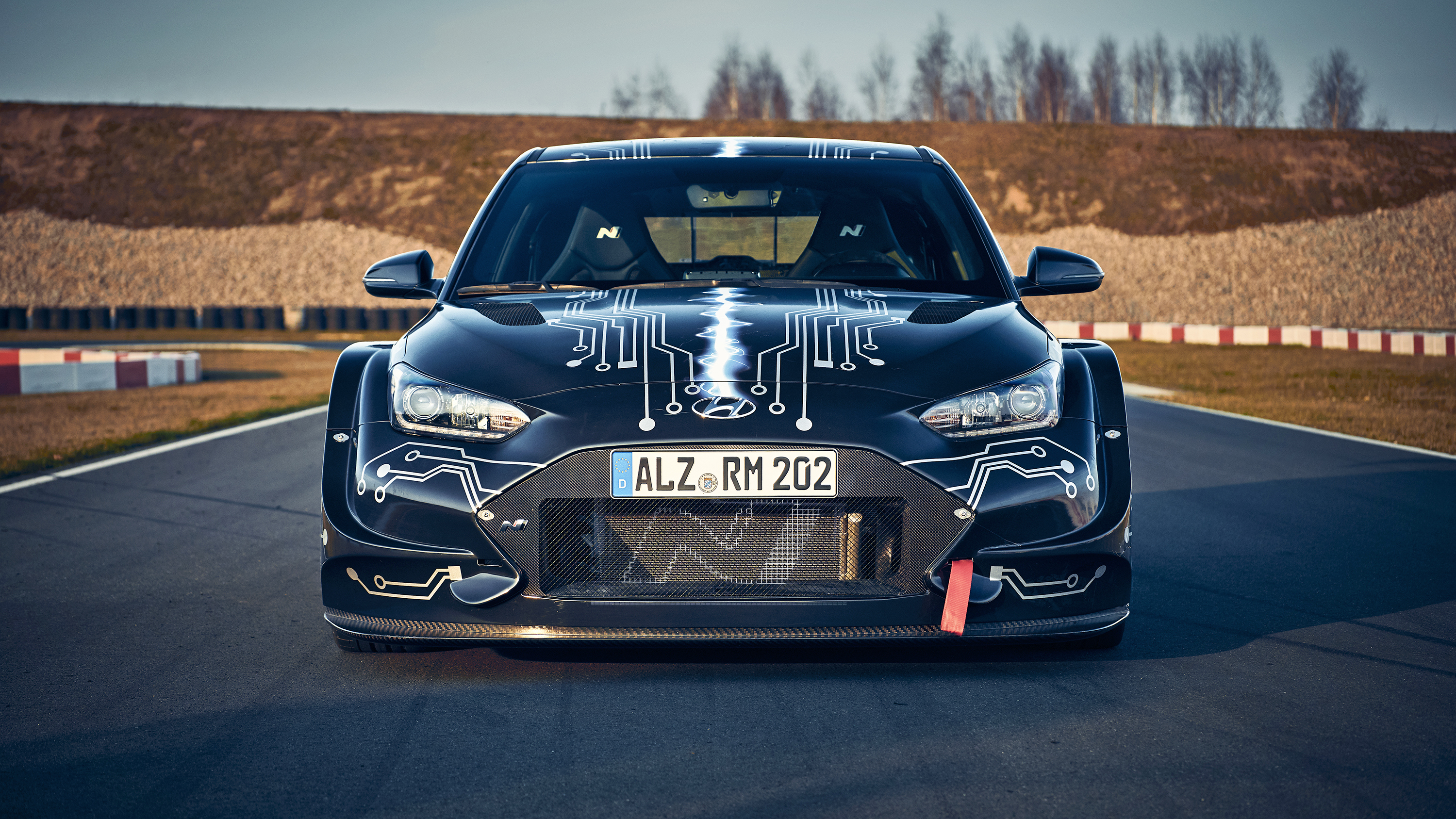 hyundai_n_rm20e_1._pr_front.jpg