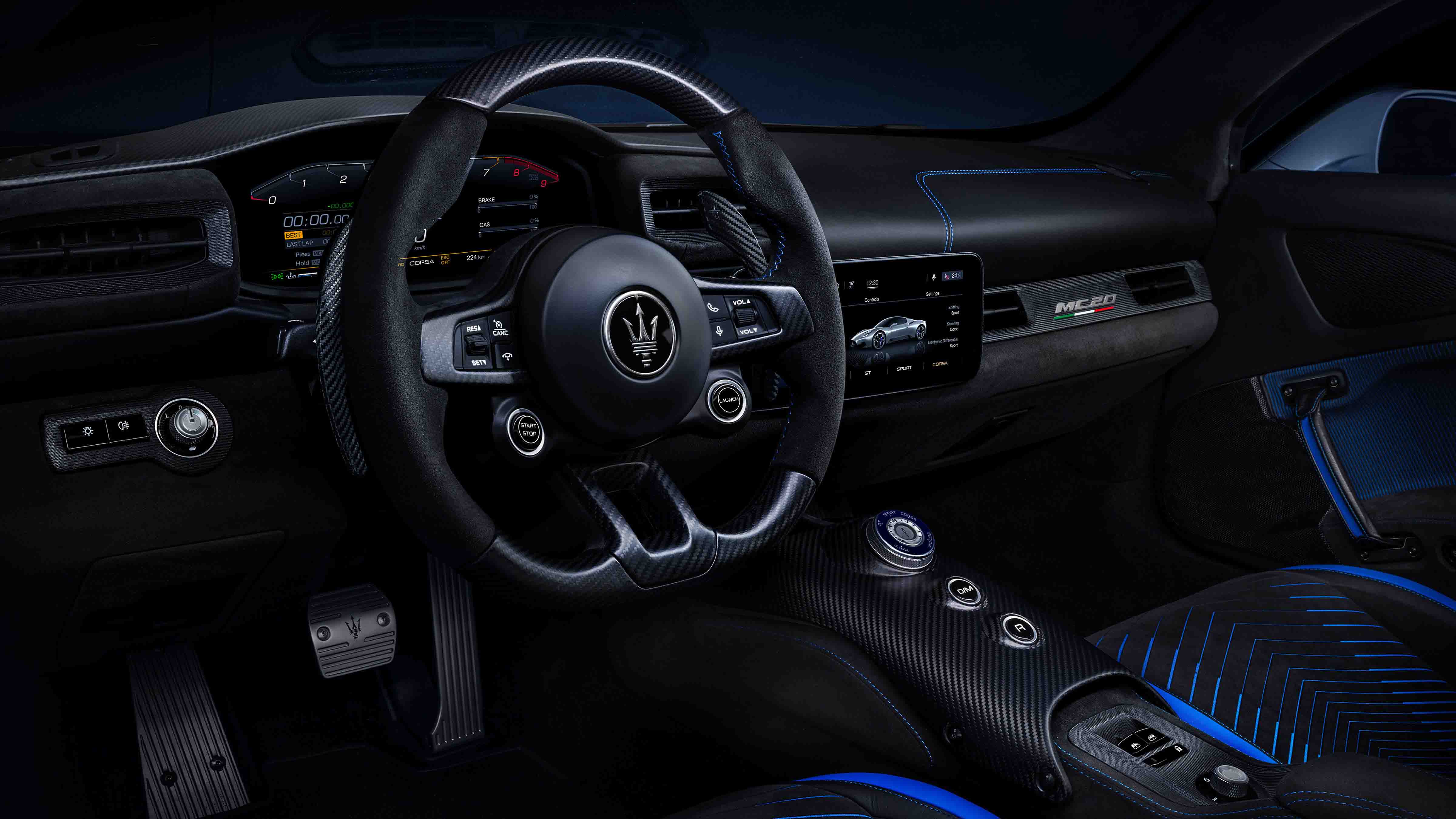 36_maserati_mc20_interior.jpg