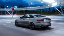jag_xe_21my_exterior_061020_107_glhd.jpg