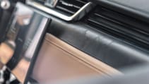 jag_xf_sb_21my_interior_061020_011.jpg
