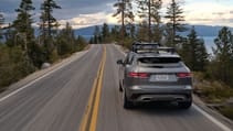 jag_f-pace_21my_location_driving_150920_us_dsf2089.jpg