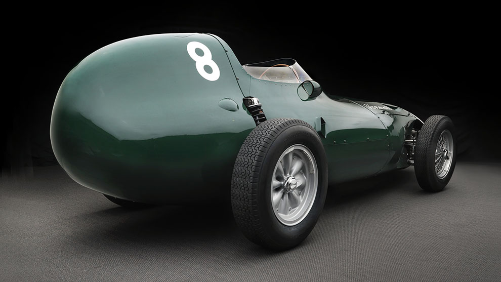 vanwall_formula_1_1958_rear_3-4.jpg