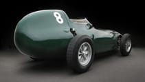 vanwall_formula_1_1958_rear_3-4.jpg