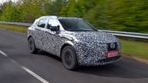 new_nissan_qashqai_camo_10.jpg