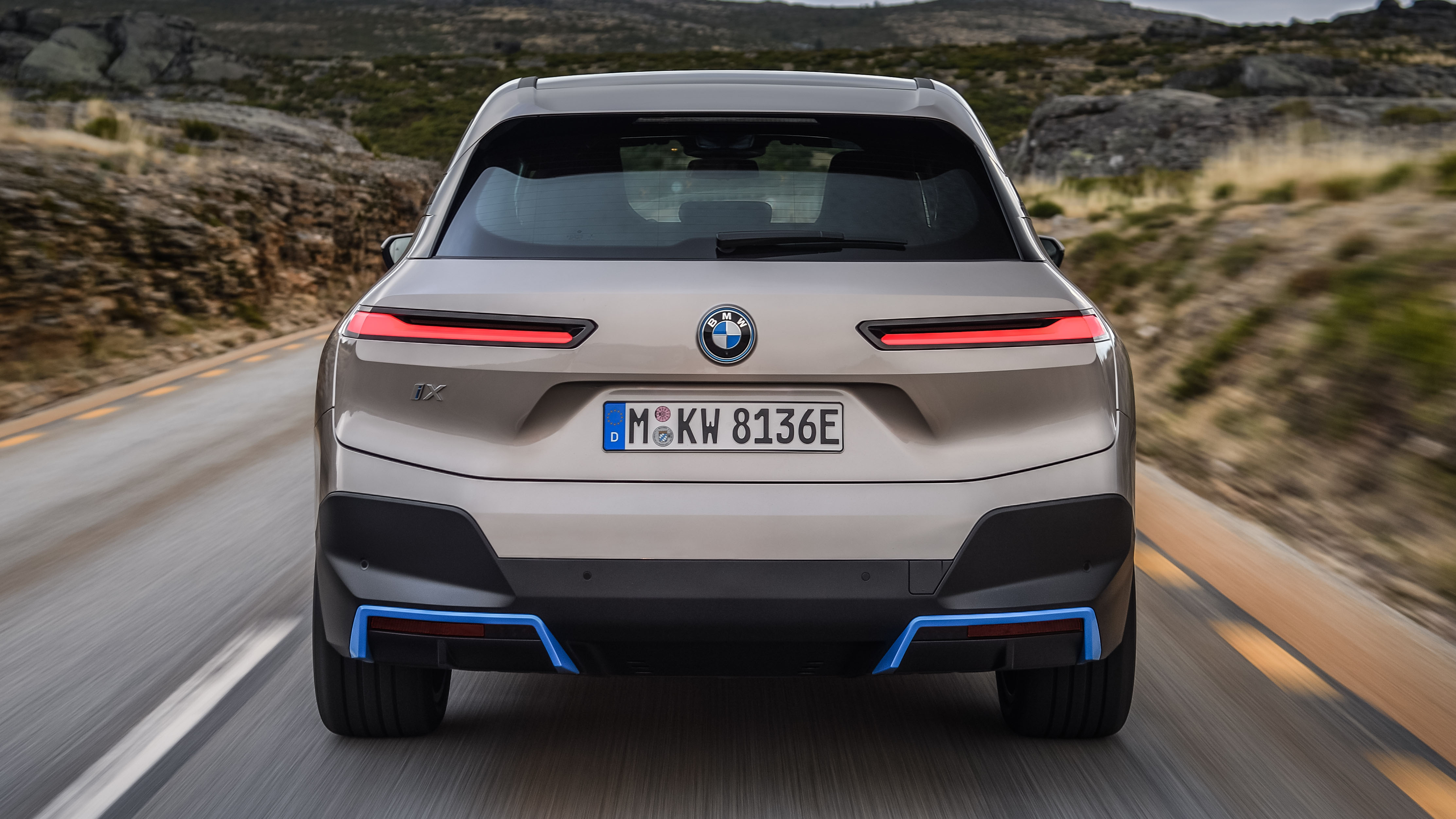 Bmw ix rear discount