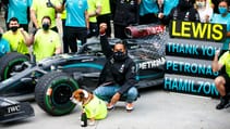 lewis hamilton: Seven-time Formula 1 champion Lewis Hamilton 'makes an  exception' on Japan streets, shares video - The Economic Times