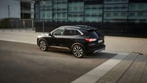 2020_ford_kuga_fhev_3.jpg