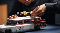 lego_ghostbusters_ecto-1_6.jpg