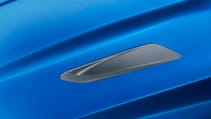 jag_f-pace_svr_21my_28_detail_09glhd_021220.jpg