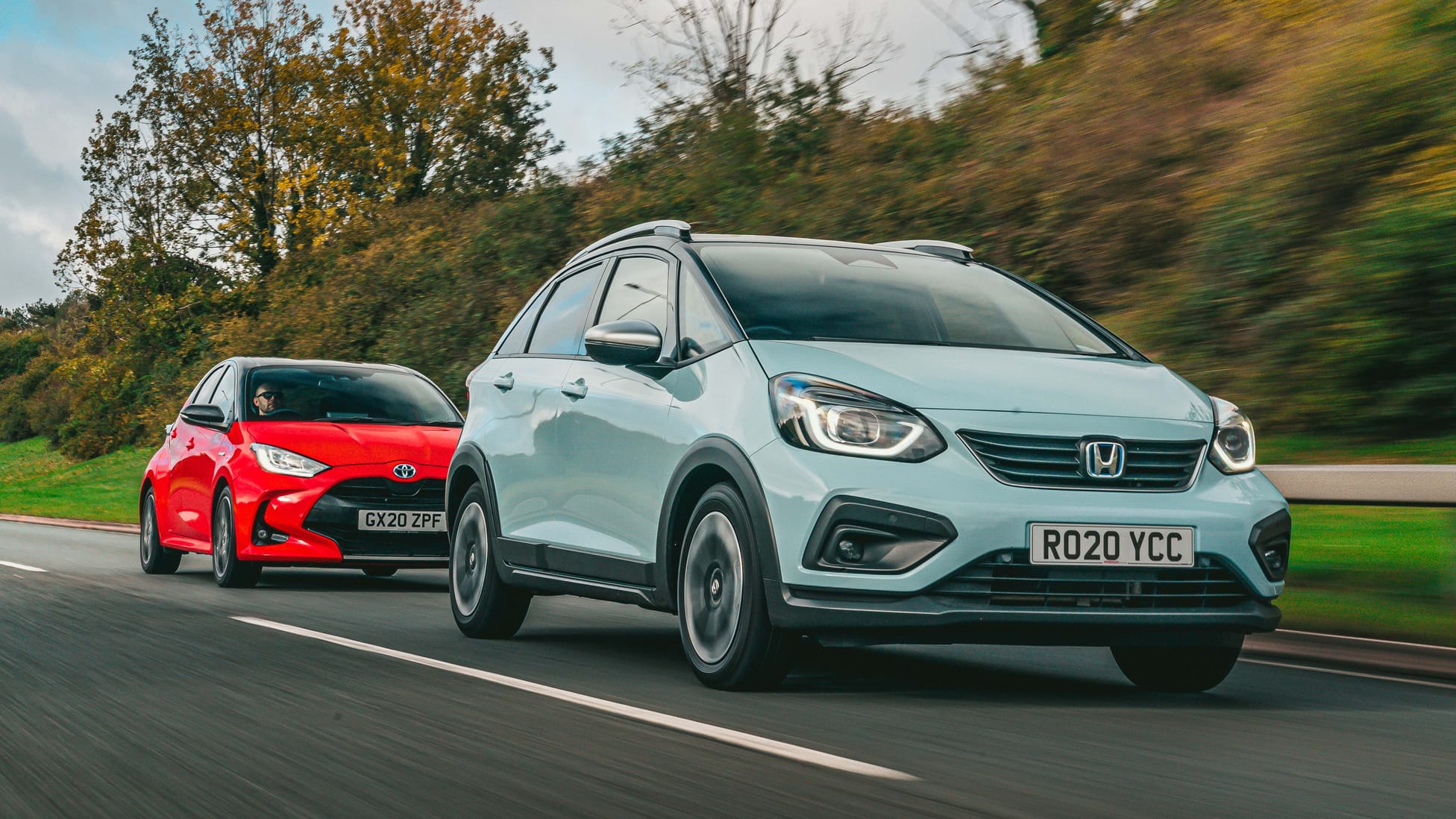 Toyota Yaris vs Honda Jazz Crosstar: hybrid supermini test | Top Gear