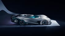 jag_gtsv_elevatedside_inshadow_161220.jpg
