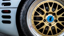 1993-isdera-commendatore-112i-_17.jpg